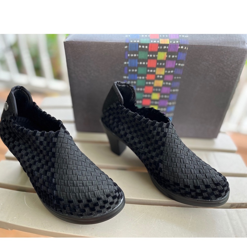 Bernie Mev Chesca Black Woven Elastic Pump Shoes Womens 35 
/4 Platform Heel